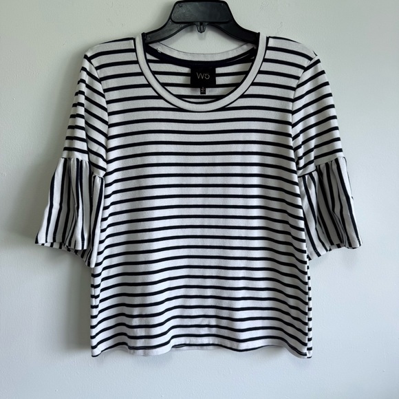 Anthropologie W5 Striped Bell Sleeve Knit Top Black & White Size Small - Picture 2 of 7